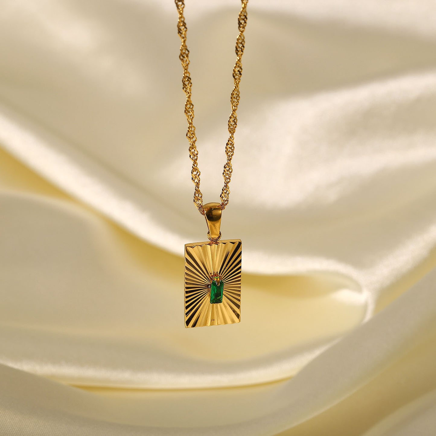 Be Radiant Gold and Emerald Pendant Necklace