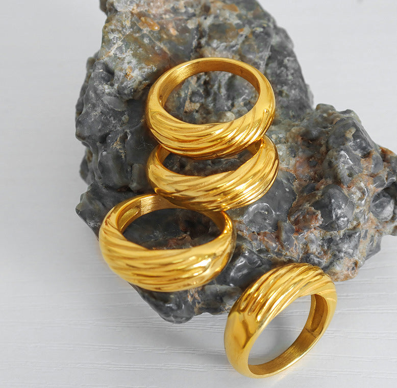 Gold Dome Twist Stripe Ring